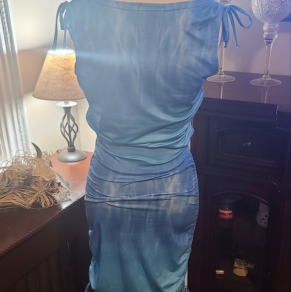 DRESS - Picture 3 of 5